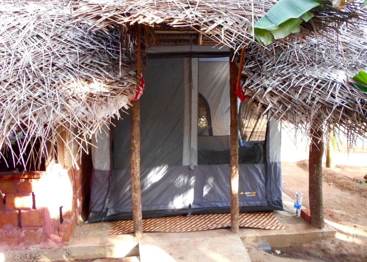 Homestay Camping Anuradhapura Ngoại thất bức ảnh