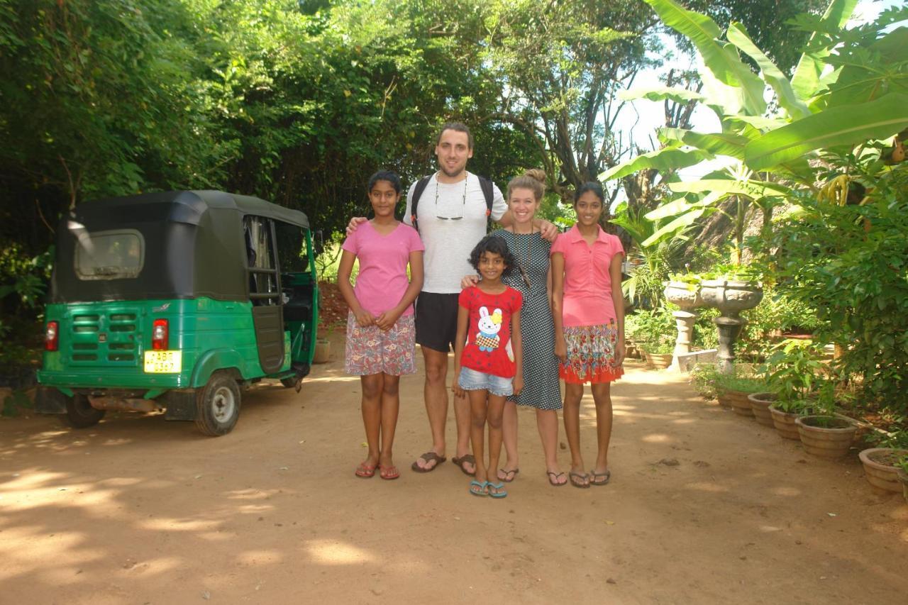 Homestay Camping Anuradhapura Ngoại thất bức ảnh
