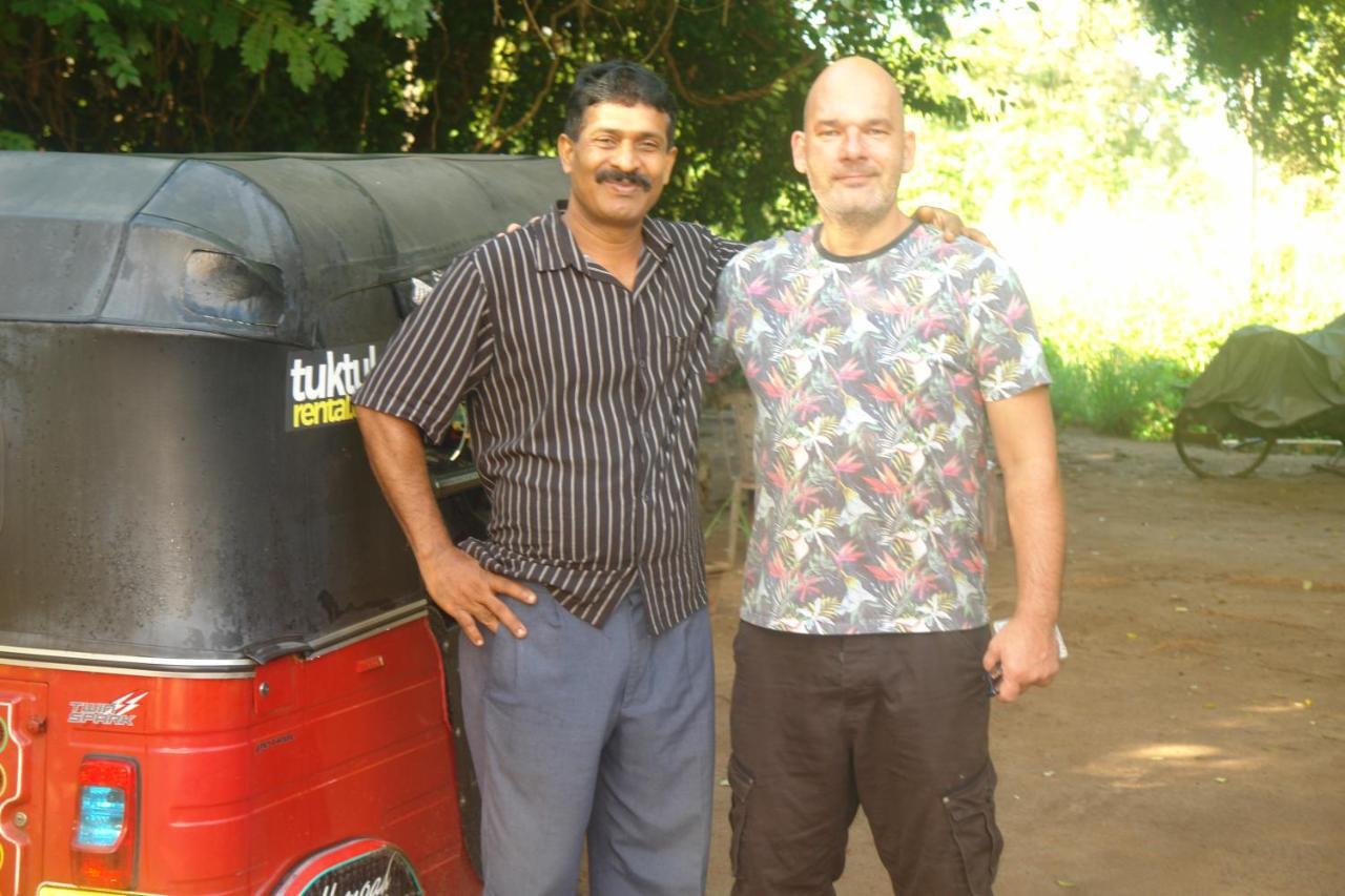 Homestay Camping Anuradhapura Ngoại thất bức ảnh