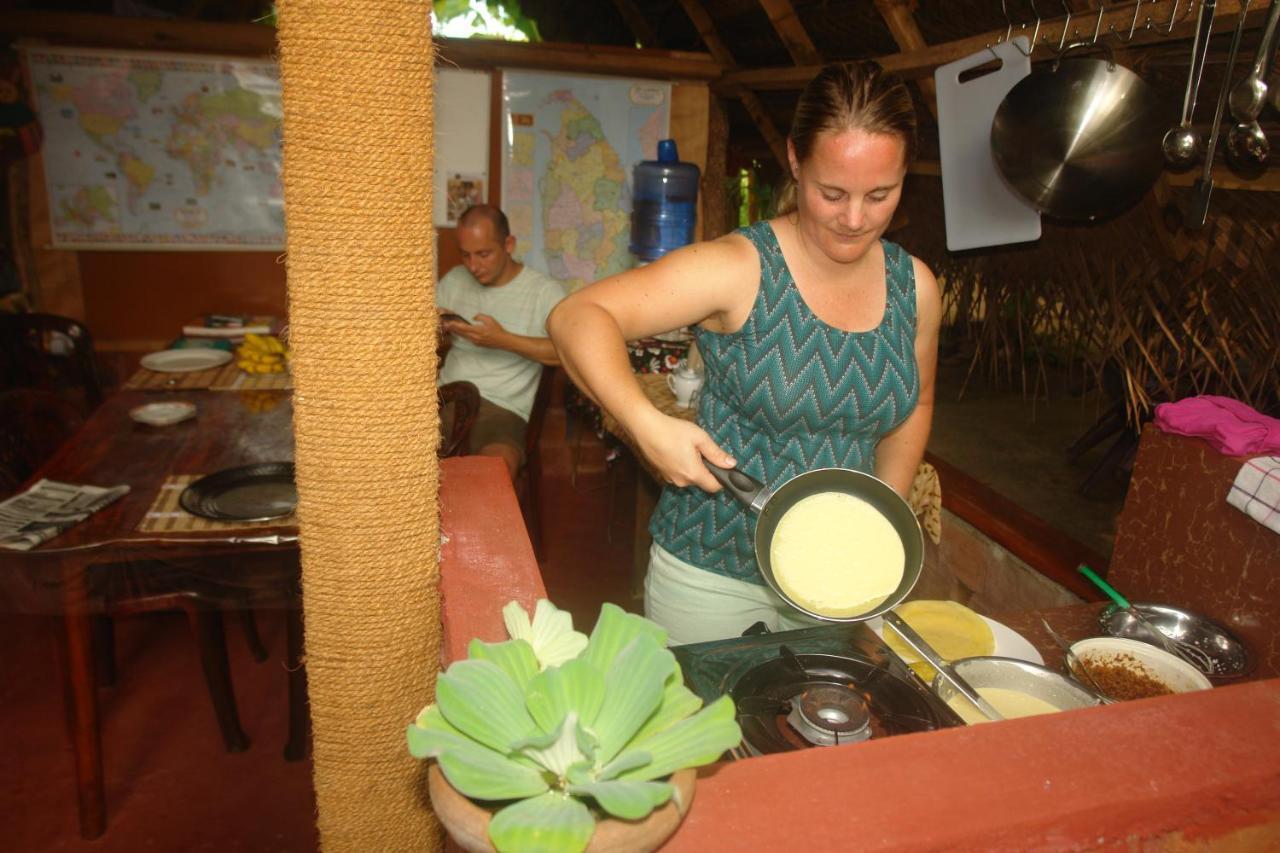 Homestay Camping Anuradhapura Ngoại thất bức ảnh