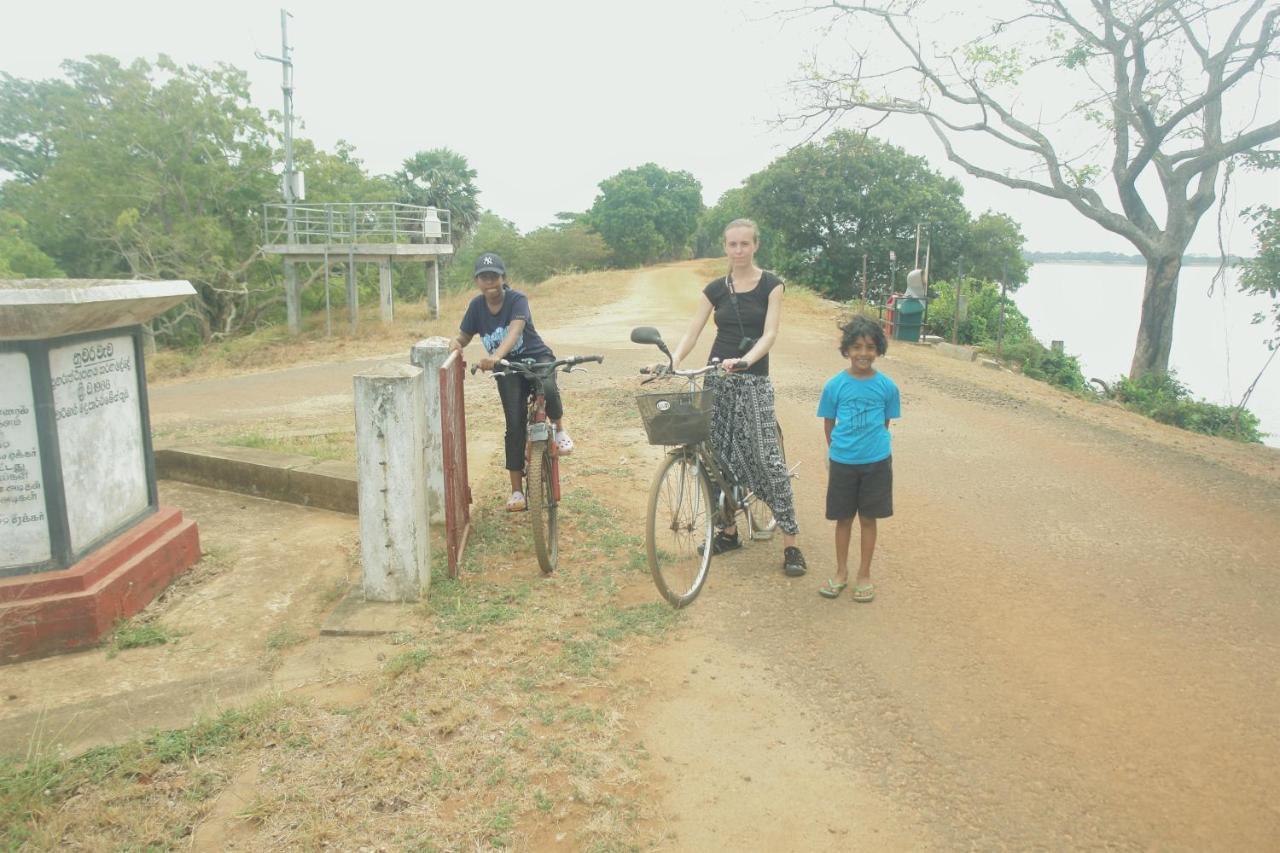 Homestay Camping Anuradhapura Ngoại thất bức ảnh